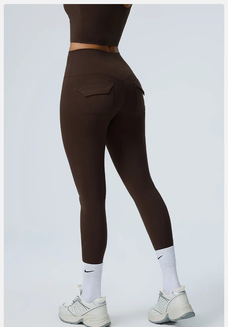 חליפת ספורט דגם - מאי